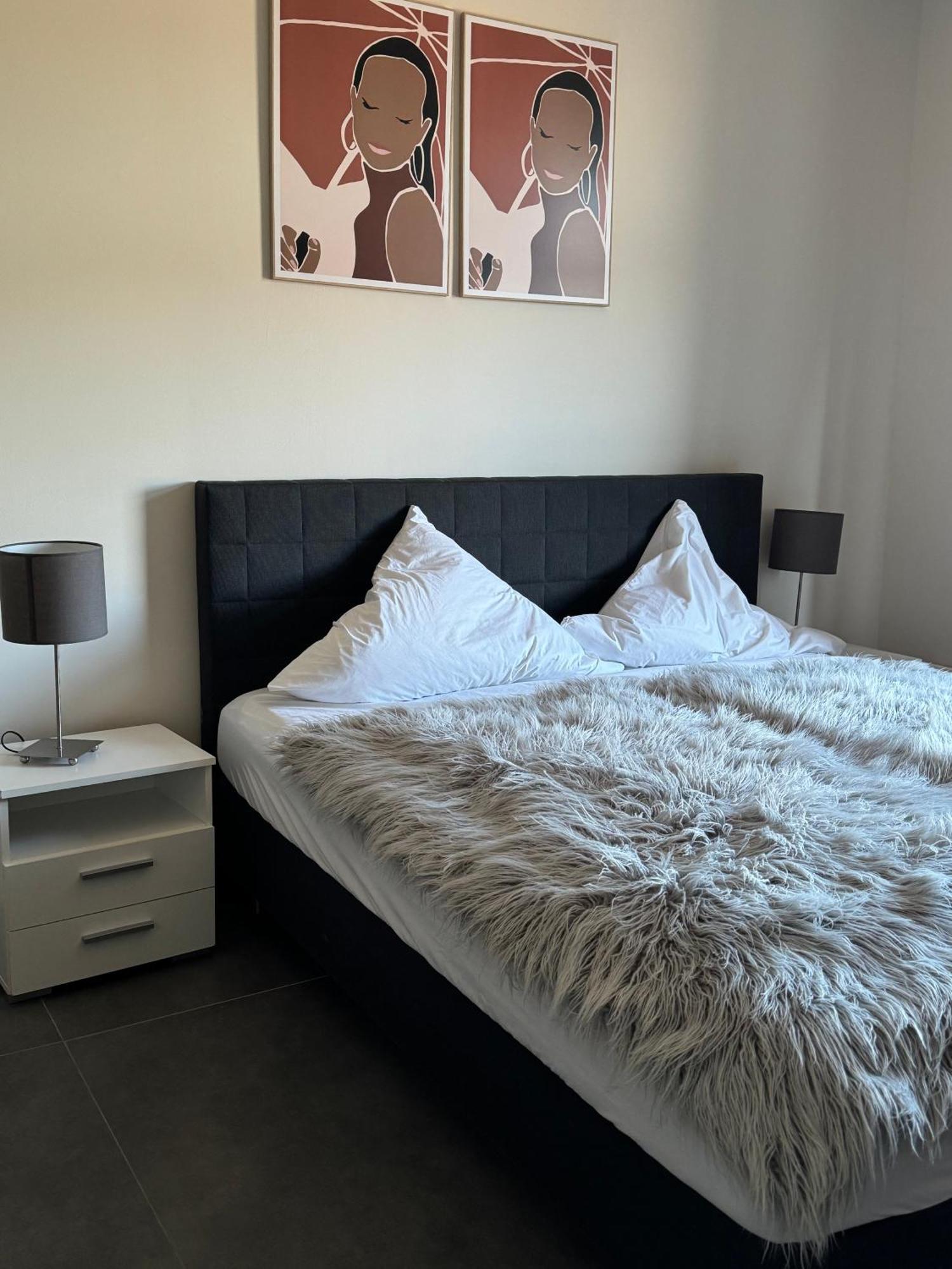 Privatunterkunft Pier 1 Bis 4 Gmuetliche Mit Boxspringbett Cuxhaven