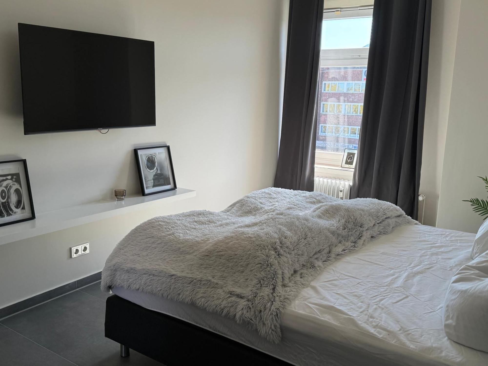 Pier 1 Bis 4 Gmuetliche Mit Boxspringbett Privatunterkunft Cuxhaven